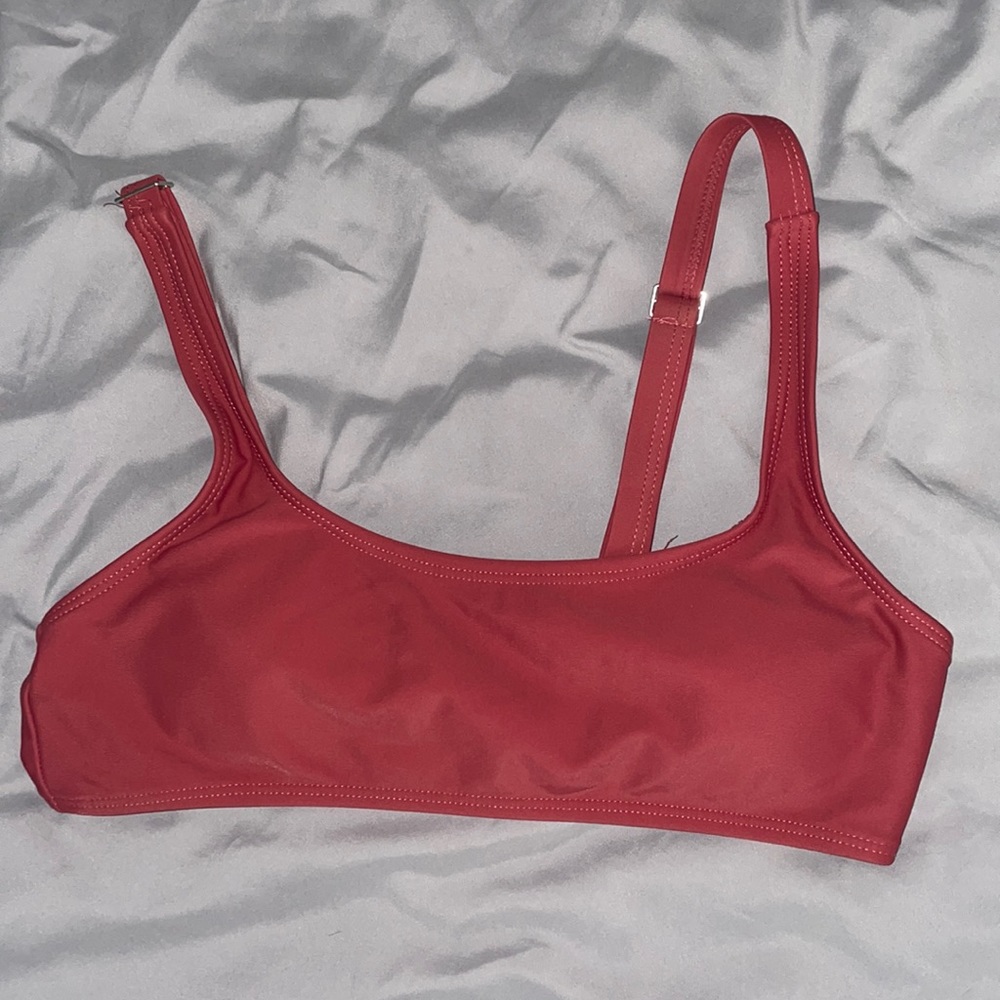 Simple straight across bikini top